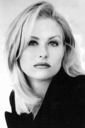 Lezlie Deane portrait