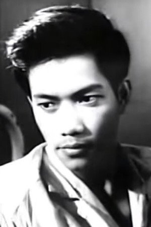 Quang Tùng portrait
