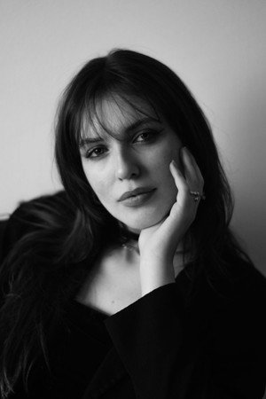Bella Bauer portrait