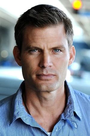 Casper Van Dien portrait