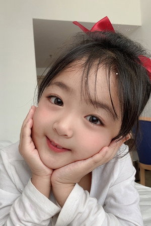Cheng Zixia portrait
