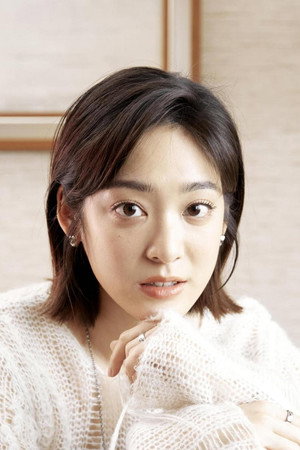 Victoria Chiang portrait