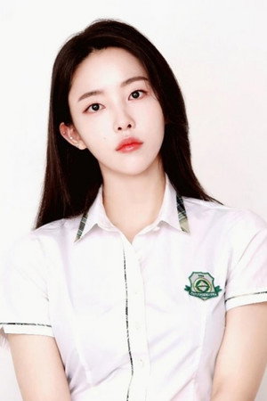 Hong Seo-hui portrait