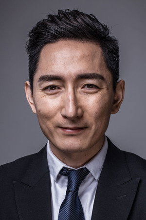 Jiang Zhongwei portrait