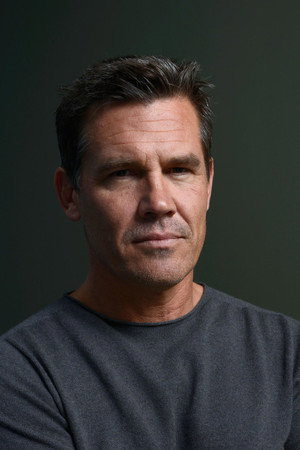 Josh Brolin portrait