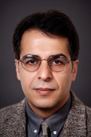 Savaş Akova portrait