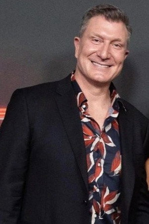 Simon Pryce portrait