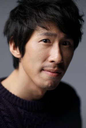 Jeong Jae-hoon portrait