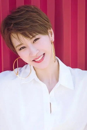 Erica Xia-Hou portrait
