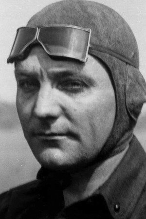 Teddy Tetzlaff portrait