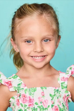 Brynne Kurland portrait