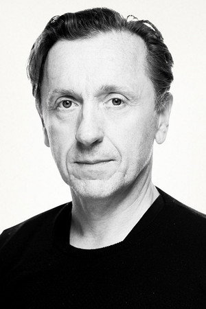 Robert Skjærstad portrait