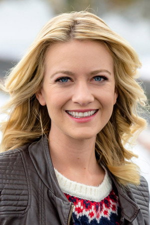 Meredith Hagner portrait