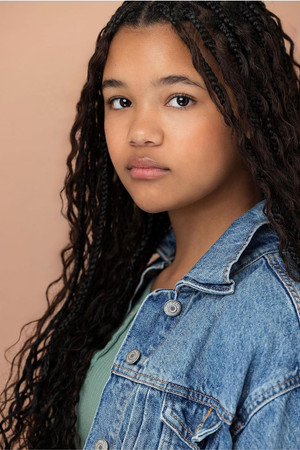 Bella Blanding portrait