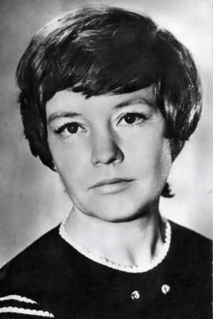 Nina Antonova portrait