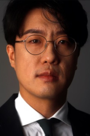 Lee Soo-hyung portrait