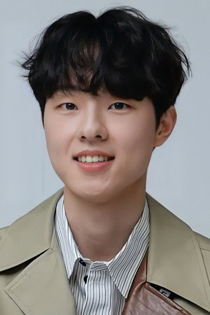 Kim Dong-hwi portrait