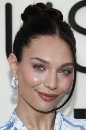 Maddie Ziegler portrait