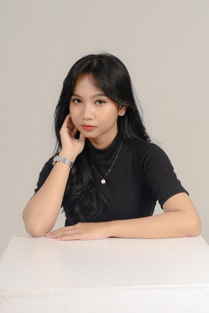 Sheren Anastasya portrait