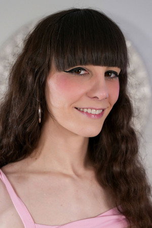 Livi Doll portrait