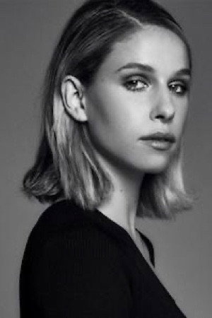 Leigh DeLollis portrait