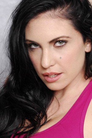 Emmanuelle London portrait