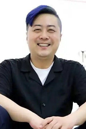 Zhen Zhang portrait