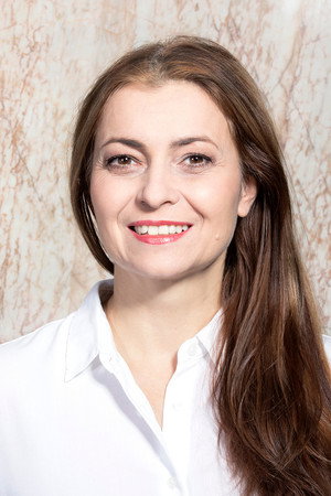 Evellyn Pacoláková portrait