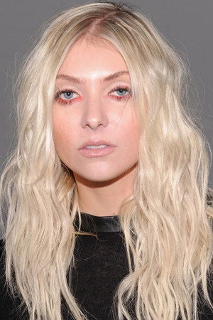 Taylor Momsen portrait