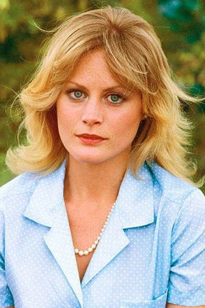 Beverly D'Angelo portrait