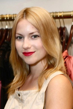 Laura Ramsey portrait