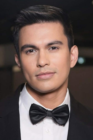 Tom Rodriguez portrait