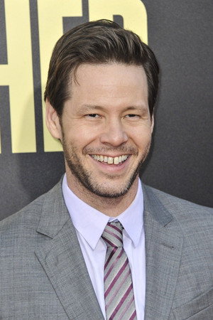 Ike Barinholtz portrait
