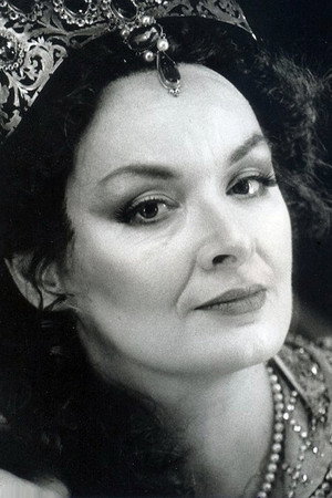 Nadine Denize portrait