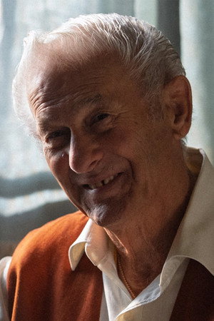 Nenu Borg portrait