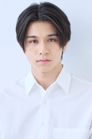 Aoi Iwasaki portrait