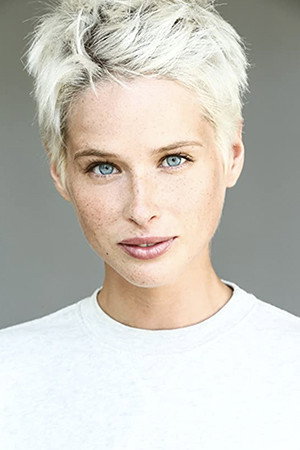 Chloé François portrait