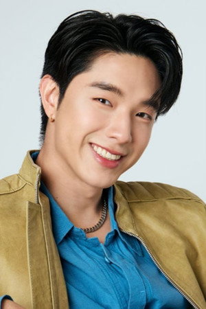 Kay Lertsittichai portrait