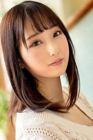 Minori Mashiro portrait