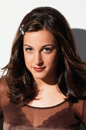 Lindsay Sloane portrait