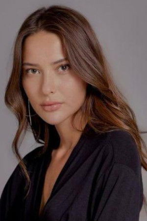 Elçin Zehra Irem portrait