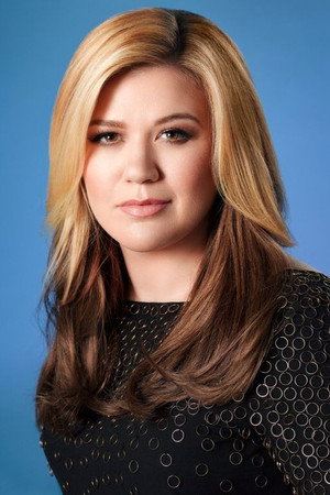 Kelly Clarkson portrait