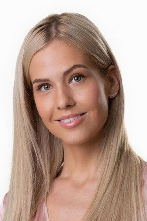 Jasmin Voutilainen portrait