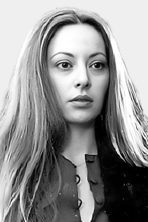 Julia Saly portrait