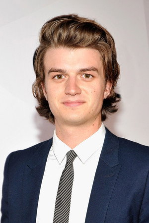 Joe Keery portrait