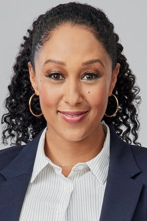 Tamera Mowry-Housley portrait