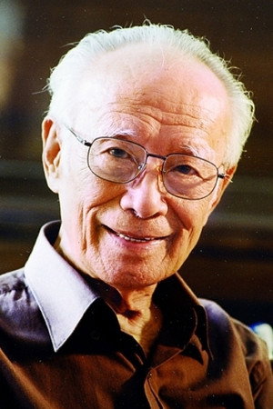 Weiyi Wang portrait