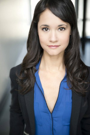 Ali Ewoldt portrait