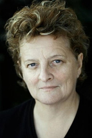 Lynn Hunter portrait
