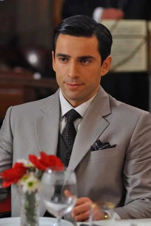 Erol Gedik portrait